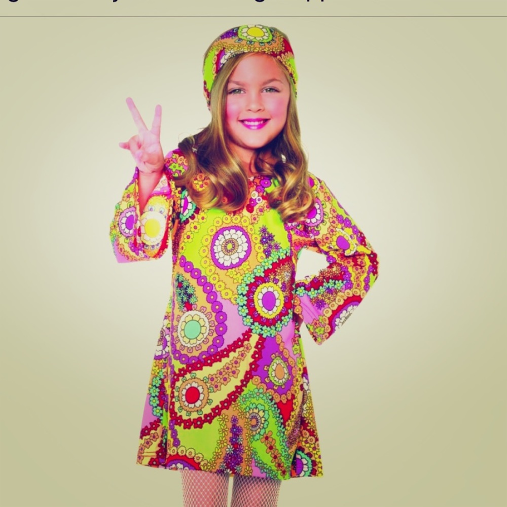 Leg Avenue Girls Size Large(12/14) Groovy Costume.